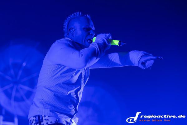 Farbengewitter - Fotos: The Prodigy live in der Festhalle Frankfurt 