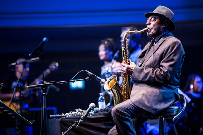 Krönender Abschluss - Fotos: Archie Shepp's Attica Blues bei Enjoy Jazz im BASF-Feierabendhaus in Ludwigshafen 